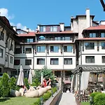 1br With Mountain View Near The Gondola 아파트