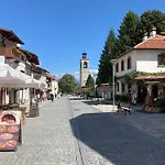 아파트 1br With Mountain View Near The Gondola *