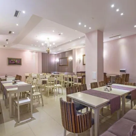 1br With Mountain View Near The Gondola *